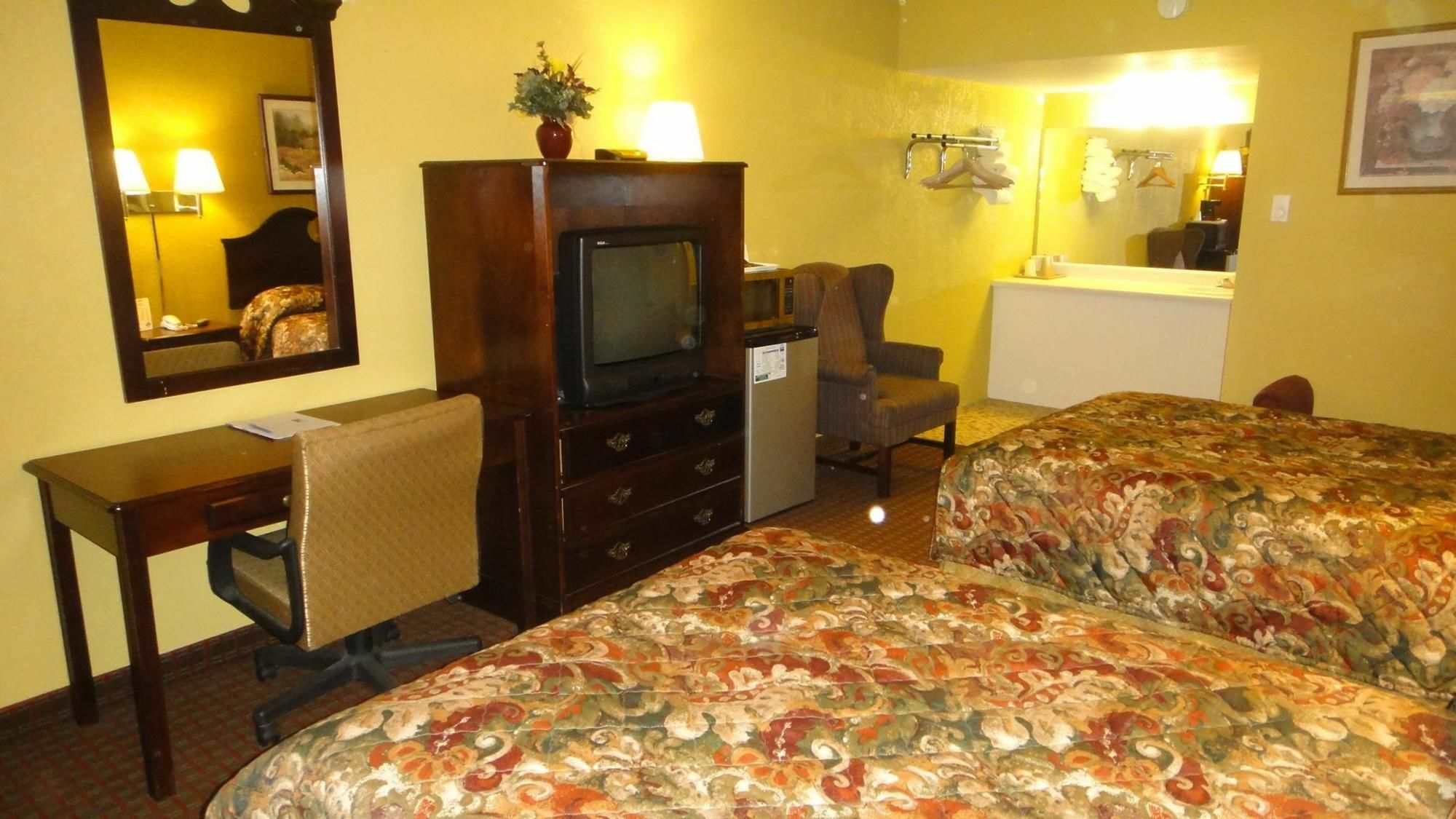 Relax Inn St. Robert Экстерьер фото
